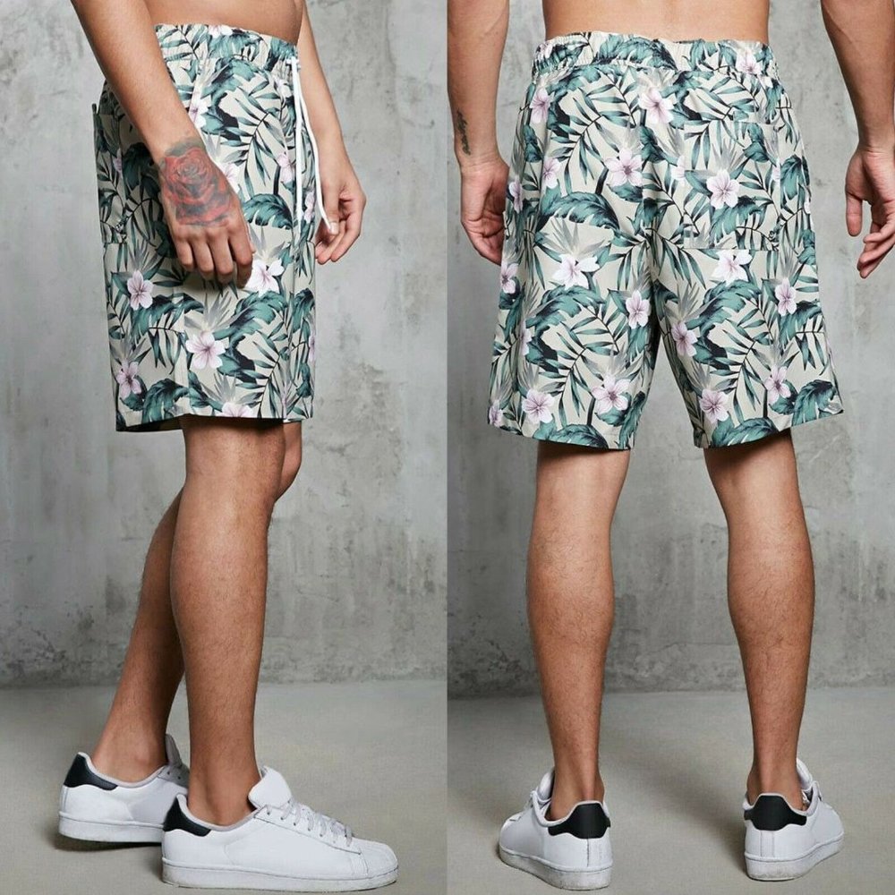 FOREVER 21 Men's Green Tropical Floral Swim Trunks XS